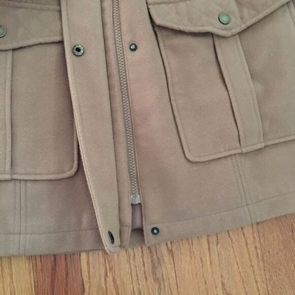 d & co jacket with faux fur hood | Size Medium - Picture 11 of 11